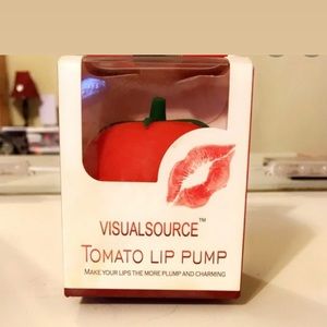 Lip plumper